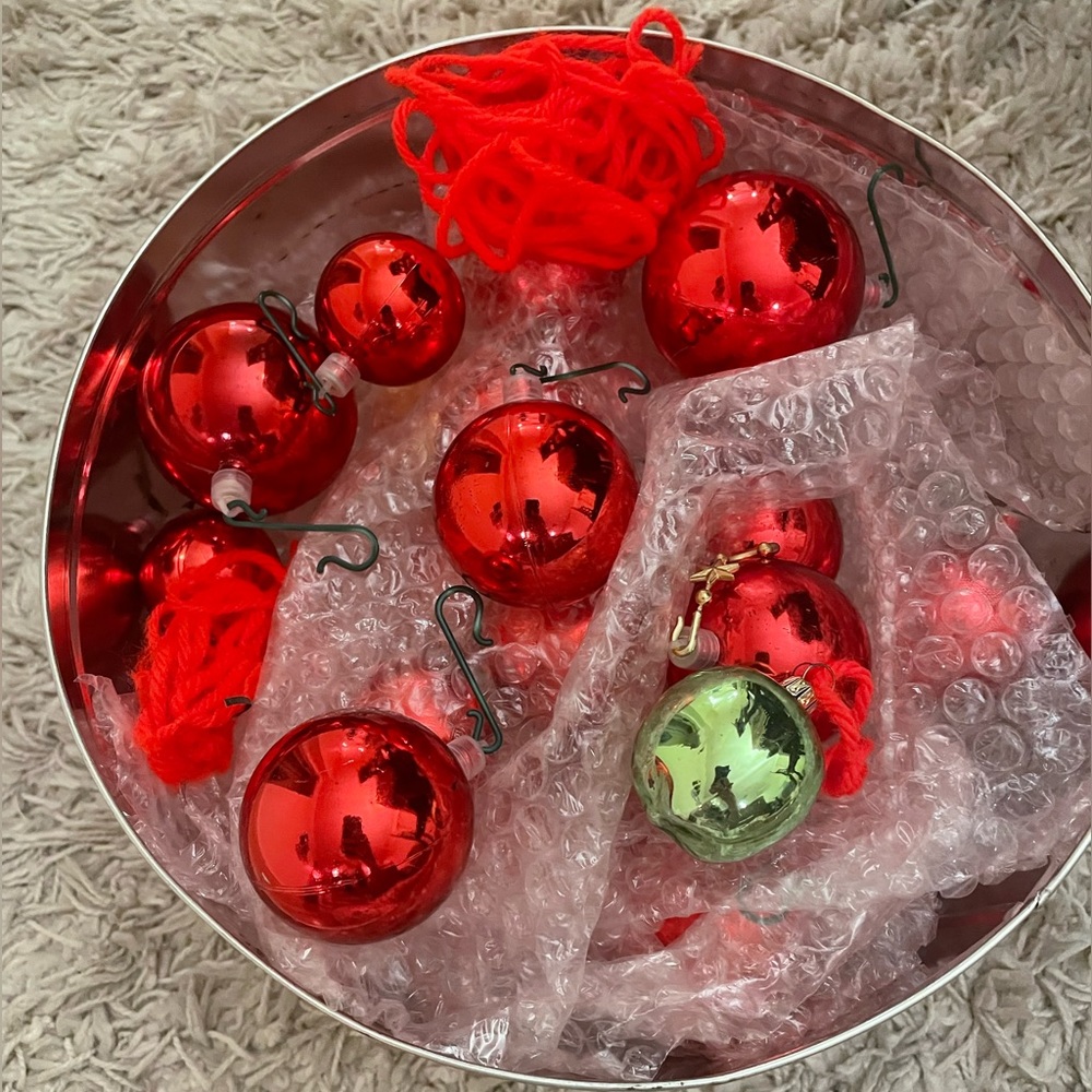 USED 23 Christmas Ornament Balls